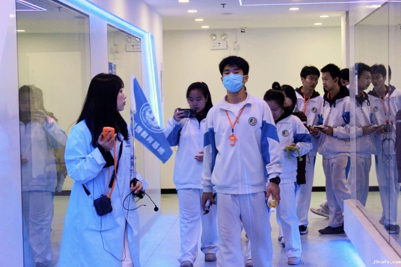 9be5d4ad4be490cb1aeb709a4436b79f 9be5d4ad4be490cb1aeb709a4436b79f