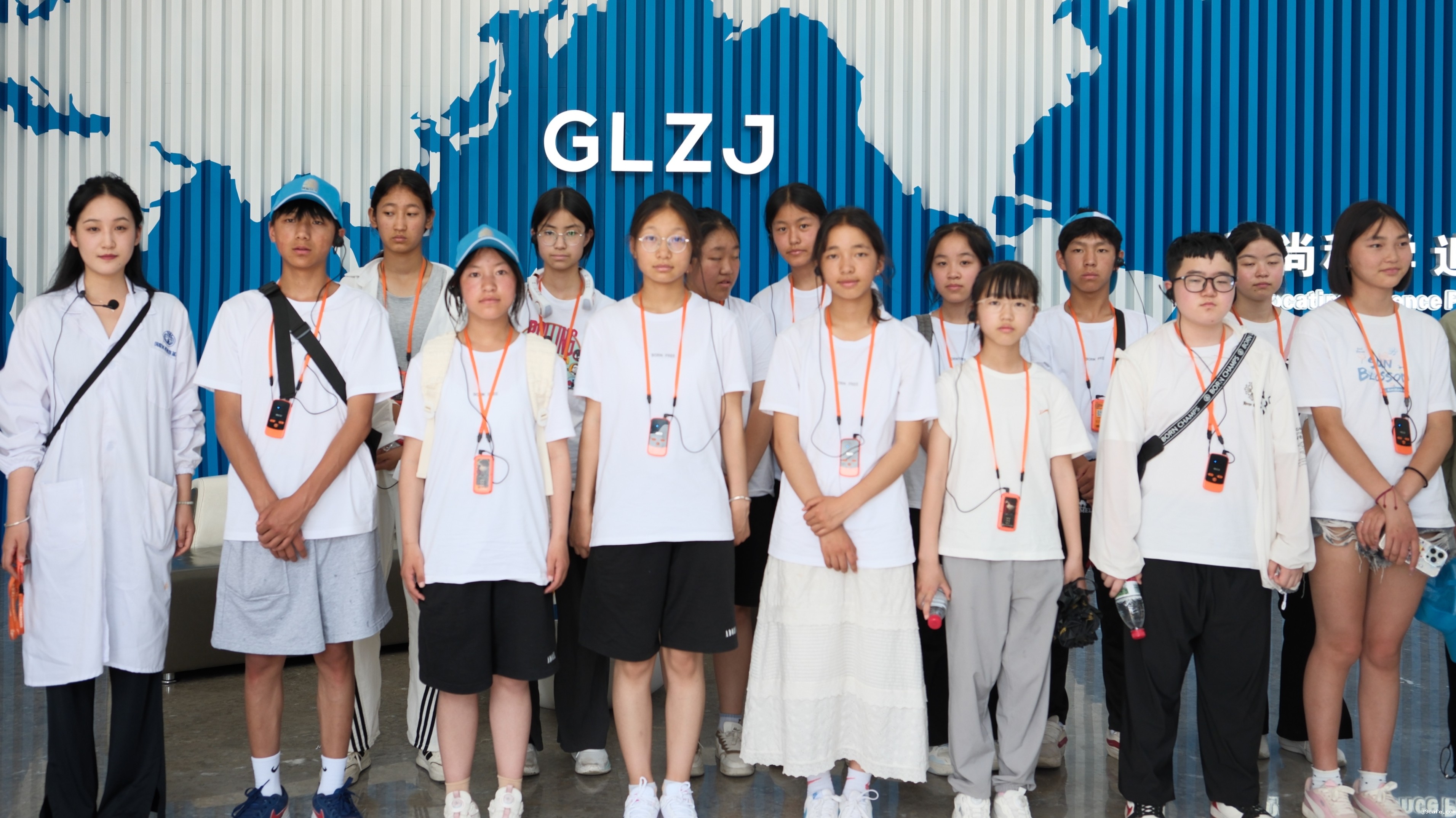 retouch_2025071816212724 retouch_2025071816212724.jpg